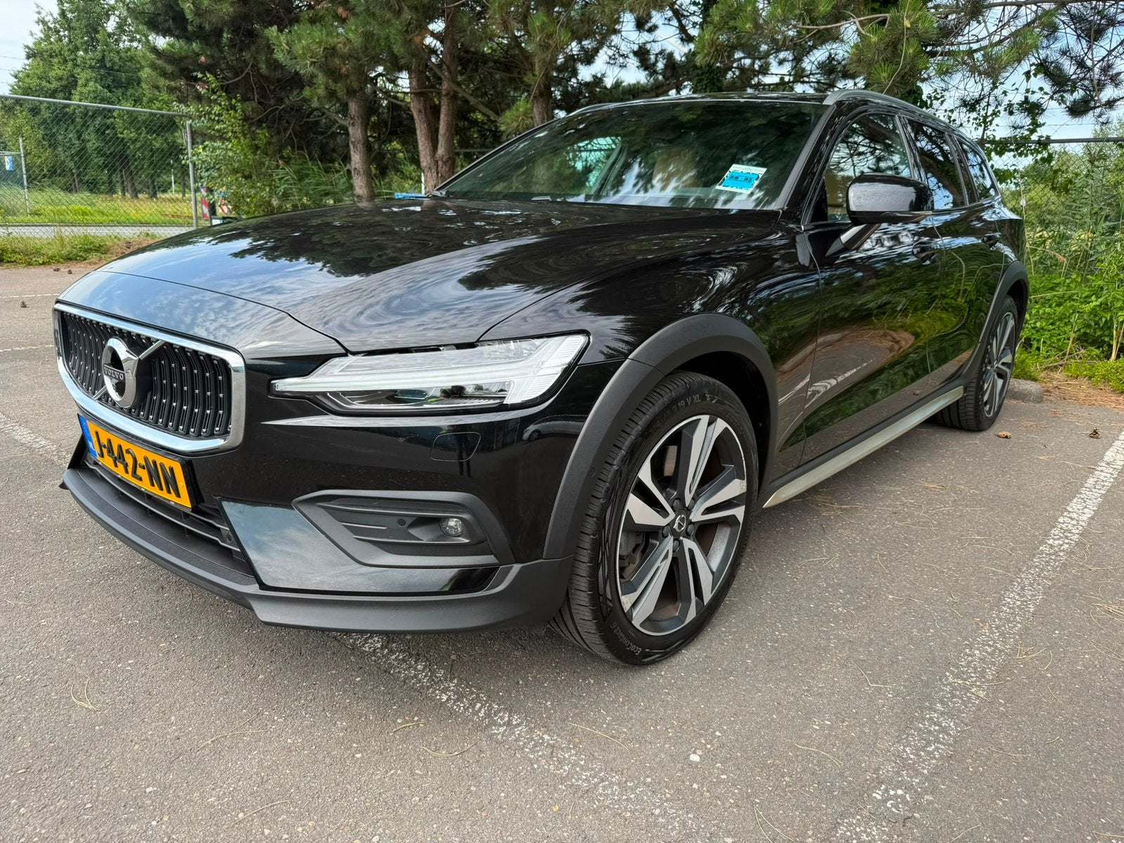 Volvo V60 Cross Country B5 AWD Pro 250pk Automaat ✅, Auto's, Volvo, 1800 kg, 4 cilinders, 1969 cc, Zwart