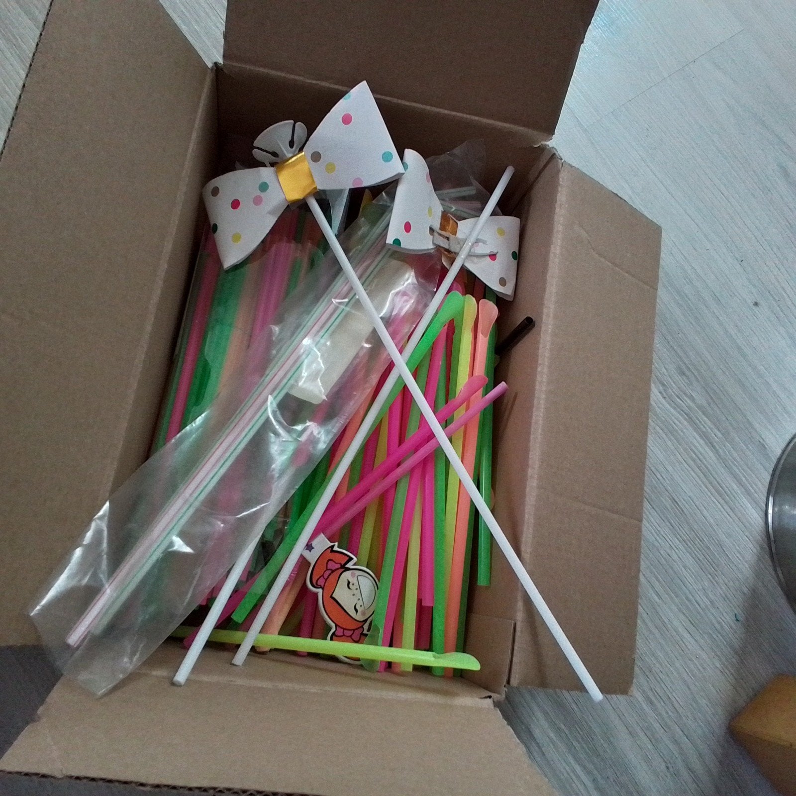 Plastic  rietjes, Ophalen of Verzenden, Nieuw, Versiering, Overige