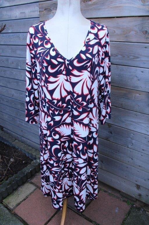 Jurk zwart/ rood/ creme Yoek mt 42/44 Vaste prijs, Yoek, Zwart, Maat 42/44 (L), Ophalen of Verzenden