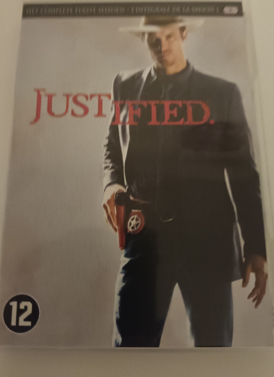 Dvd Justifies seizoen 1, Cd's en Dvd's, Dvd's | Tv en Series, Ophalen of Verzenden, Zo goed als nieuw