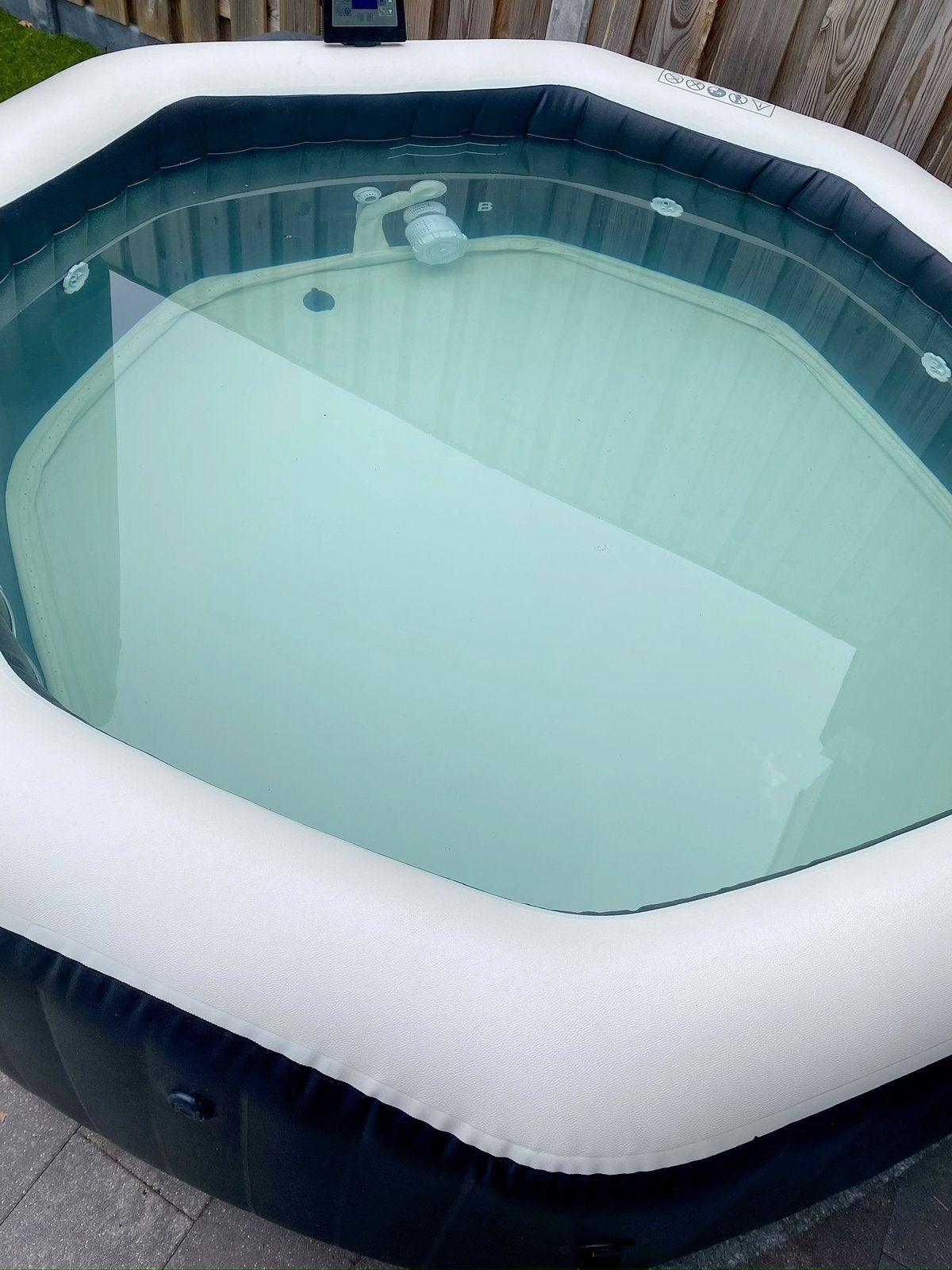 Intex jacuzzi jets en bubbles 6 persoons met veel extra’s!, Tuin en Terras, Ophalen, Zo goed als nieuw, Afdekzeil