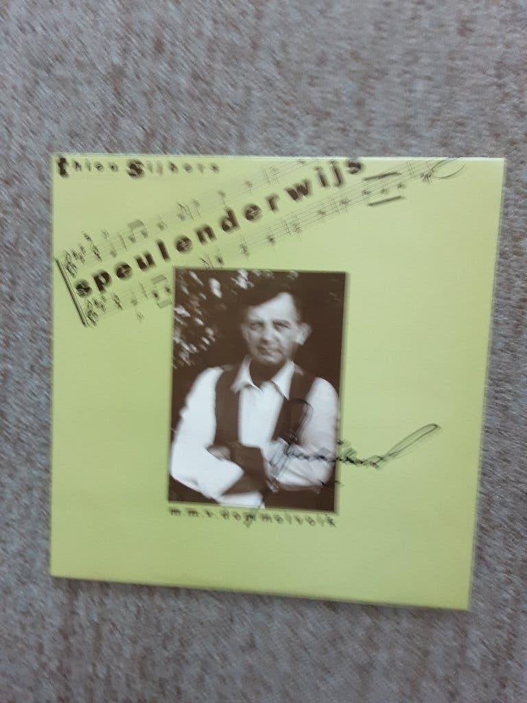 vinyl lp Thieu Sijbers speulenderwijs (gesigneerd), Originele persing, 1980 - 1989, Ophalen of Verzenden, Zo goed als nieuw