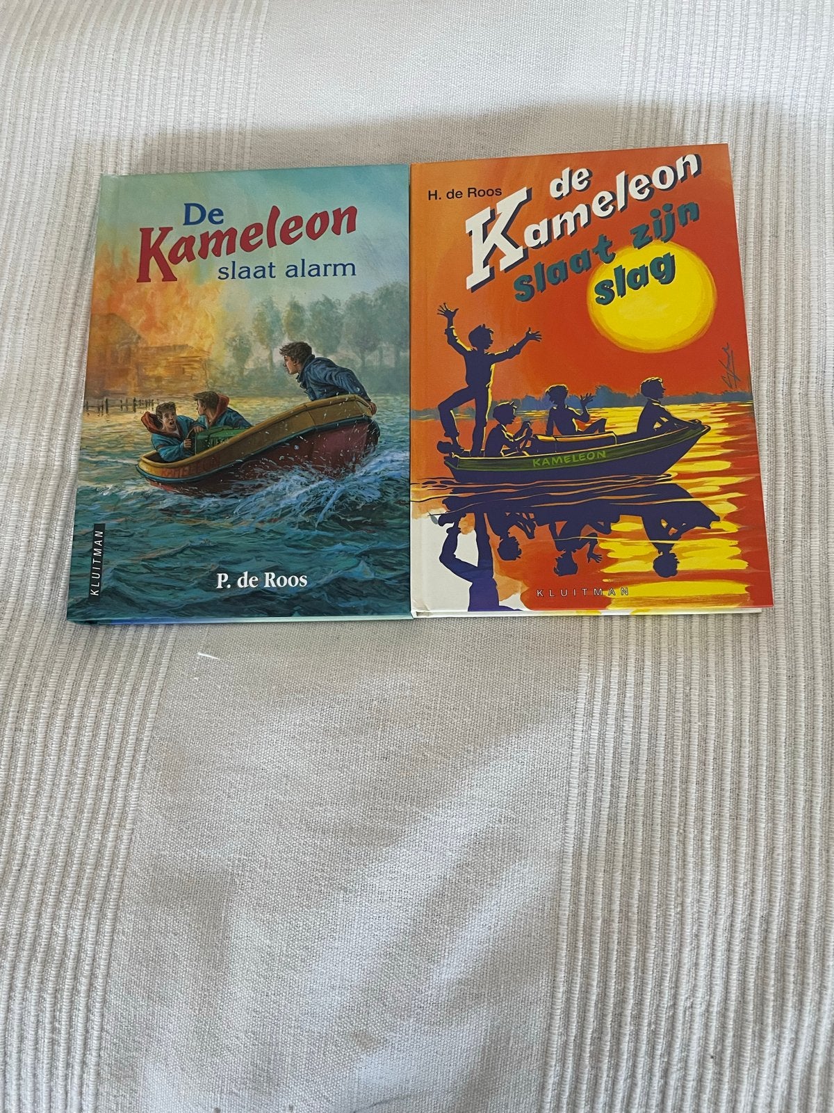 De Kameleon: Slaat Alarm & Slaat Zijn Slag (2 boeken), Ophalen of Verzenden, Zo goed als nieuw, Fictie algemeen