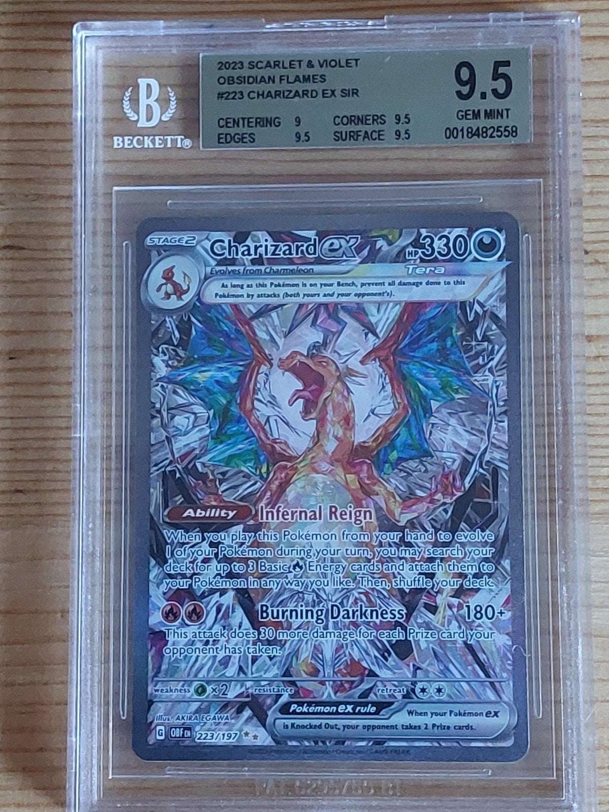 Charizard 223 SIR Beckett 9.5, Ophalen, Nieuw