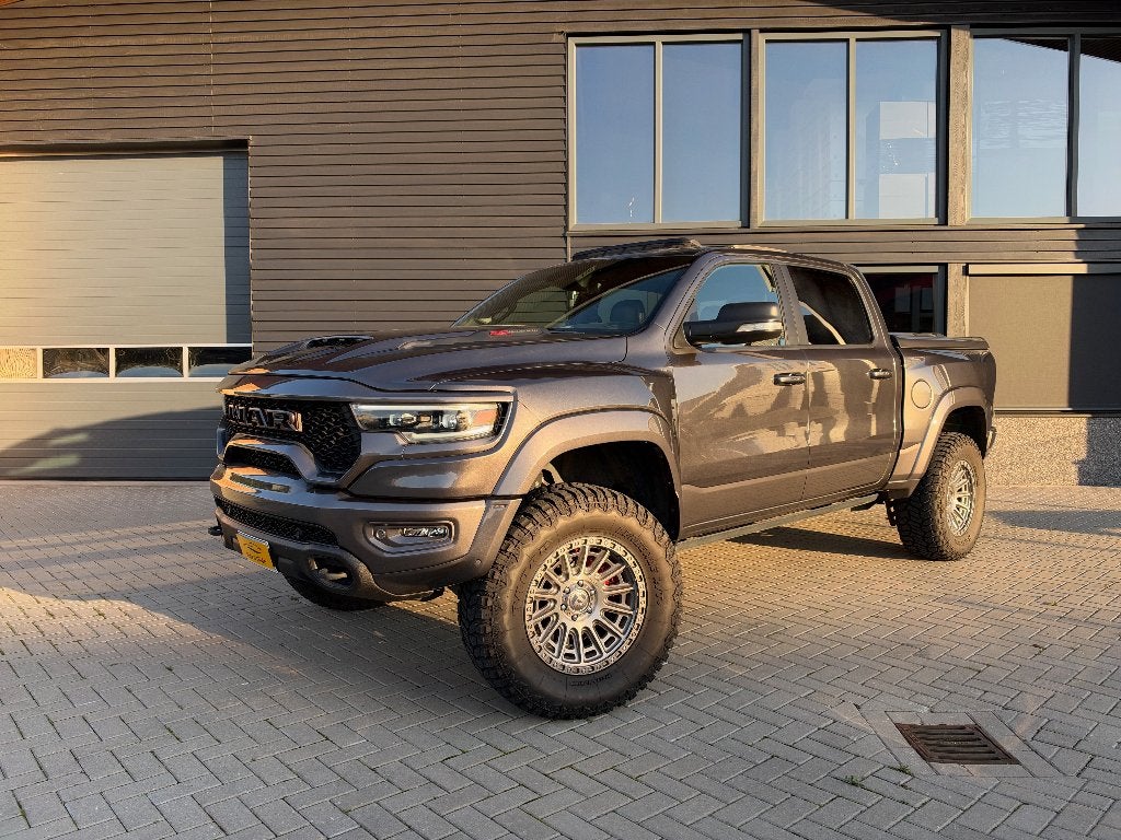 Dodge Ram 1500 6.2 V8 4x4 Crew Cab TRX 1ste eig super kanon, Automaat, Zwart, Bedrijf, Vierwielaandrijving