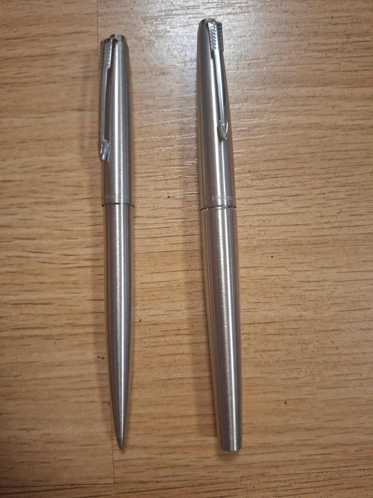 Vintage Parker Pennenset - Balpen en Vulpen met Etui, Verzamelen, Pennenverzamelingen, Ophalen of Verzenden