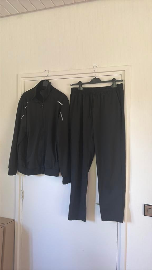 Heren huispak zwart heel goed l, Kleding | Dames, Ophalen of Verzenden, Zo goed als nieuw, Zwart