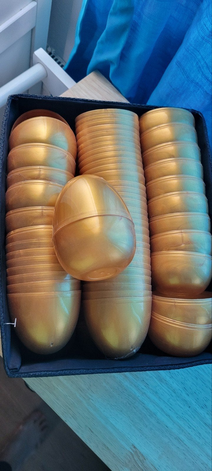 Mand vol gouden eieren - Knutselmateriaal Pasen, Goud, Gebruikt, Ophalen of Verzenden, Pasen