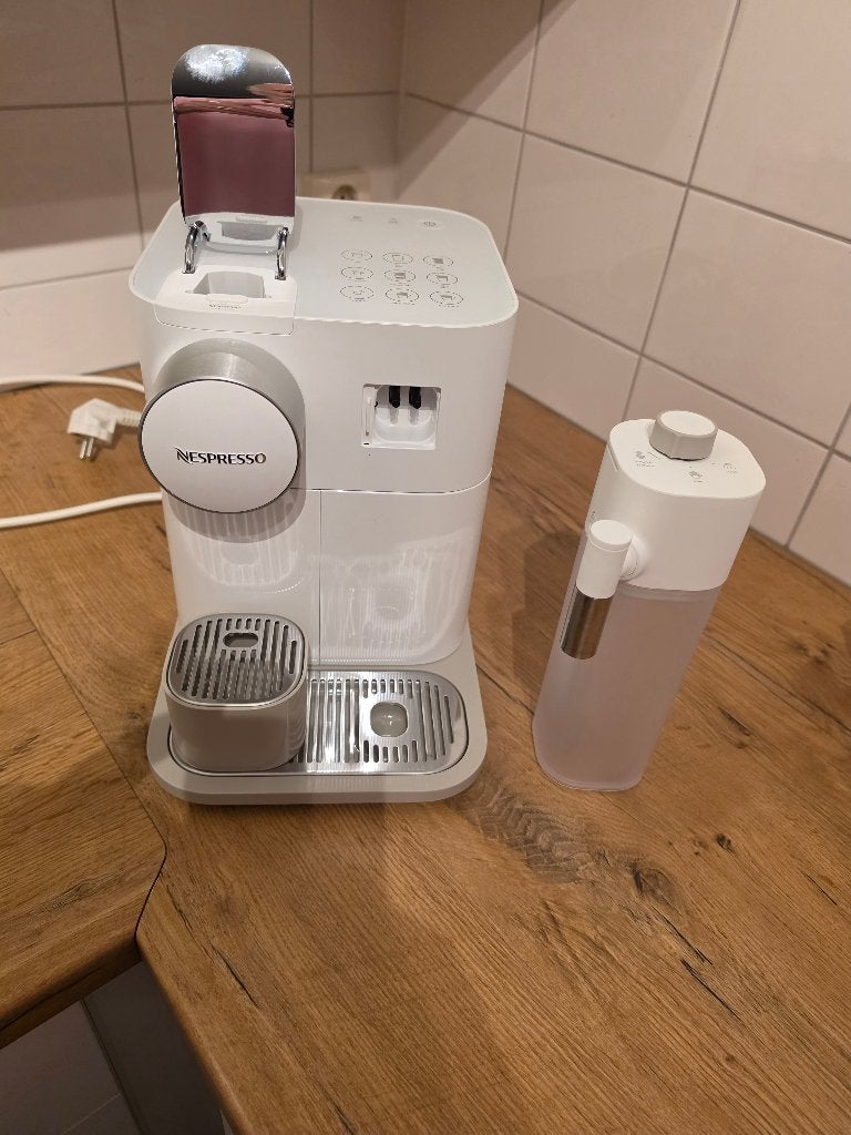 De'Longhi Nespresso Gran Lattissima EN650.W -