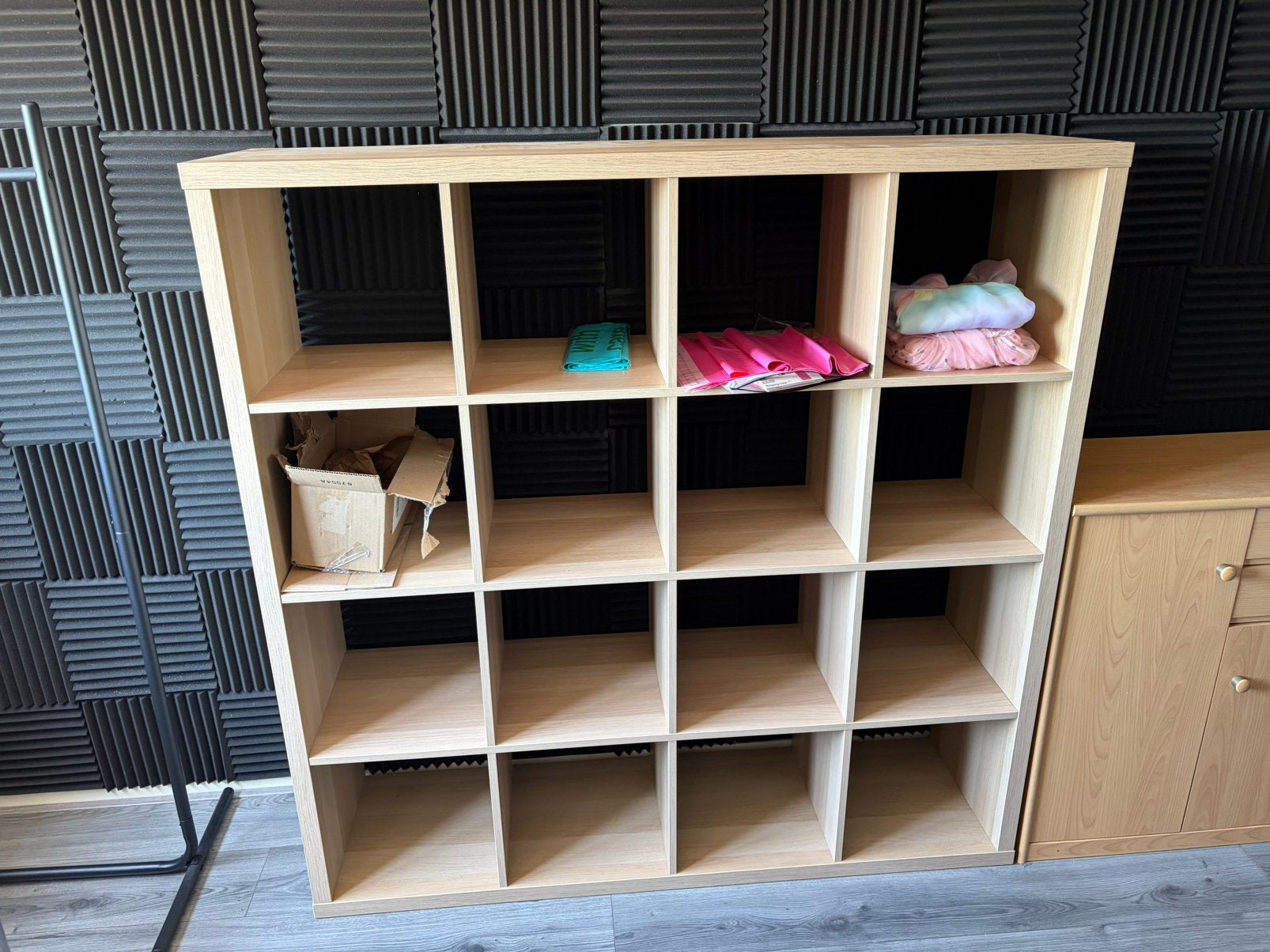 Ikea kallax 16 eik, Huis en Inrichting, Kasten | Boekenkasten, Ophalen, Zo goed als nieuw, 25 tot 50 cm, Minder dan 100 cm
