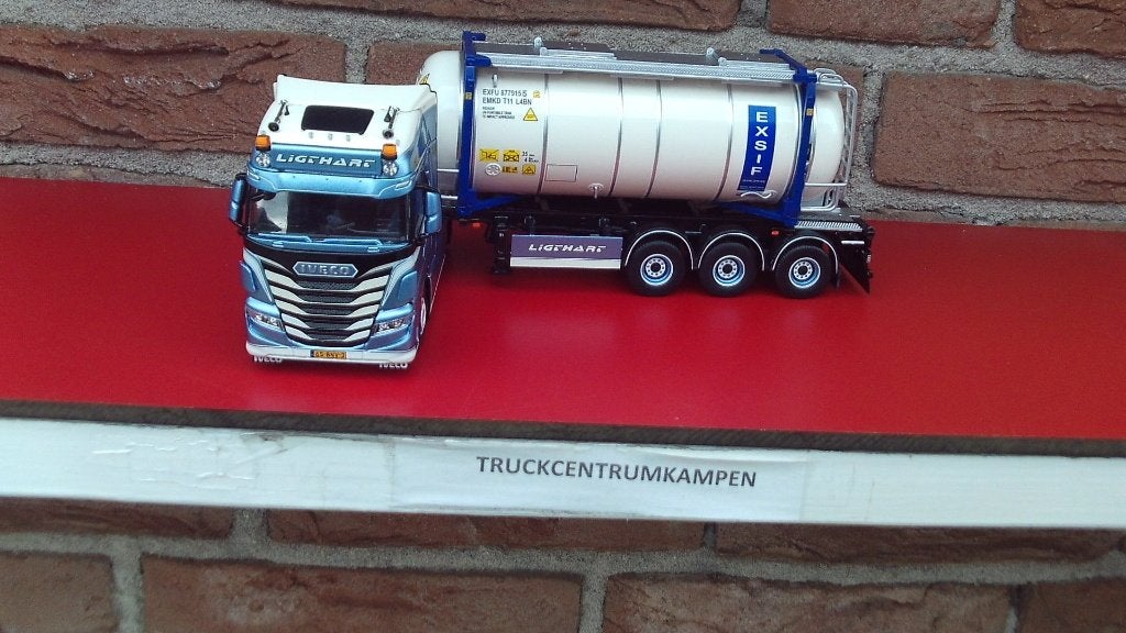 Tekno  Iveco  S - Way  4 x 2  van  Ligthart., Ophalen of Verzenden, Nieuw, Bus of Vrachtwagen, Tekno