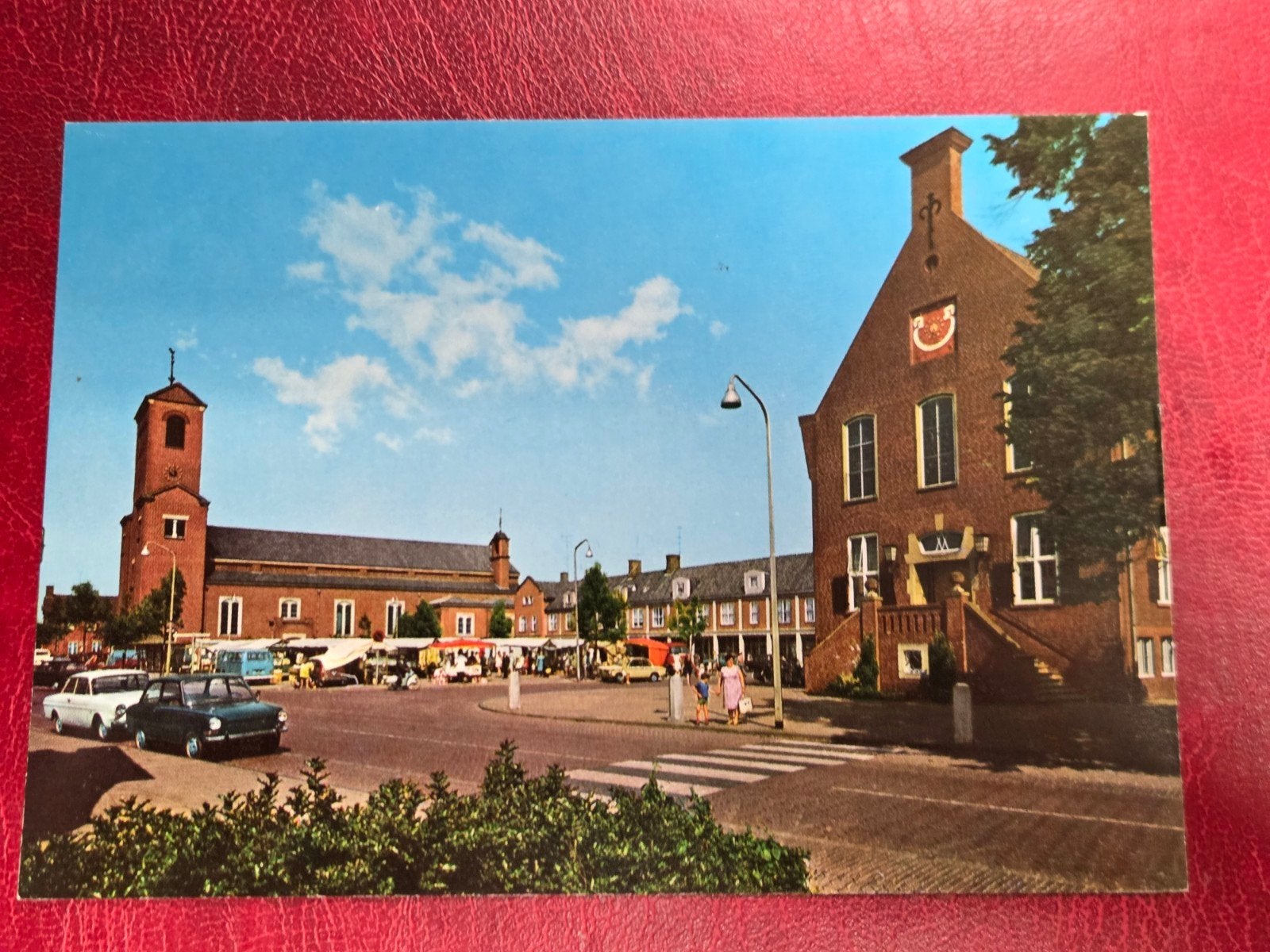 Drunen Raadhuisplein met Raadhuis Markt en DAF, Verzenden, 1960 tot 1980