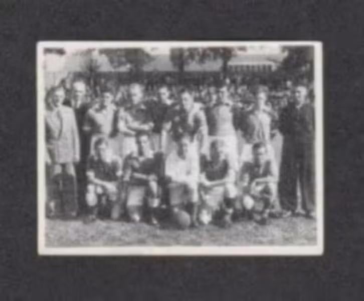 Voetbalplaatje Middelburg 1951-1952., Verzamelen, Ophalen of Verzenden, Zo goed als nieuw