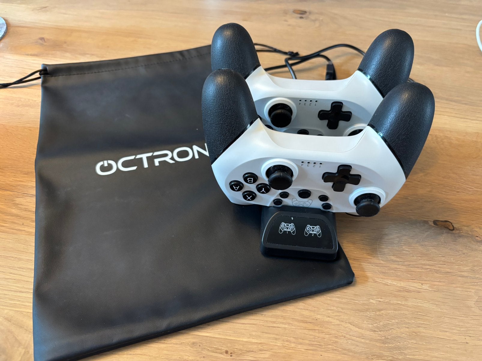 Octronic Pro Controller Set 2x, Ophalen, Zo goed als nieuw, Controller