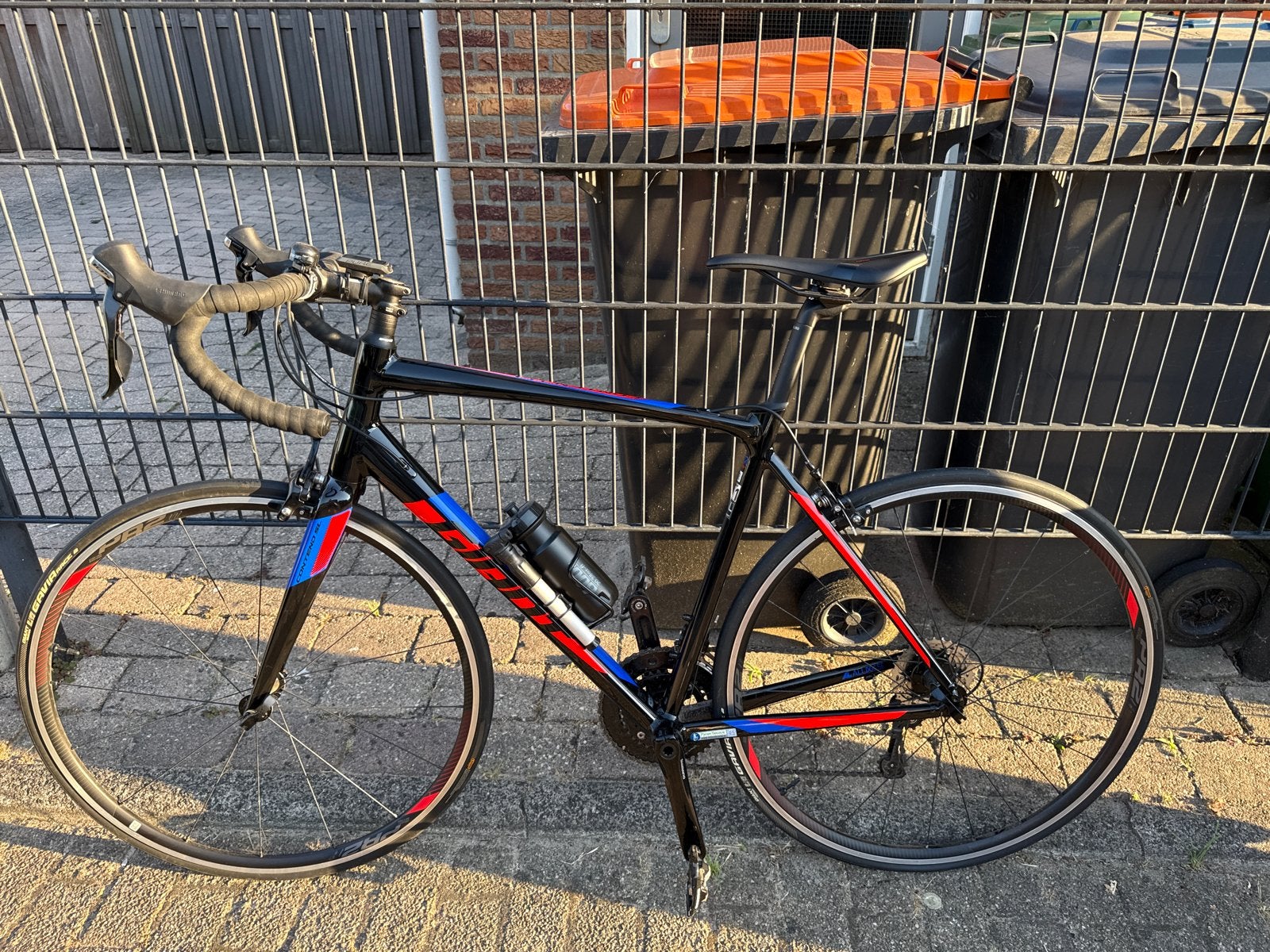 Giant Contend SL Racefiets - Maat ML- Voledig Shimano 105, Fietsen en Brommers, Fietsen | Racefietsen, Ophalen, 28 inch, Gebruikt