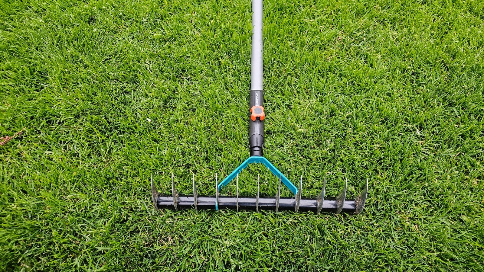Verticuteer hark Gardena - Nieuw, Ophalen, Nieuw, 20 m² of meer, Gras