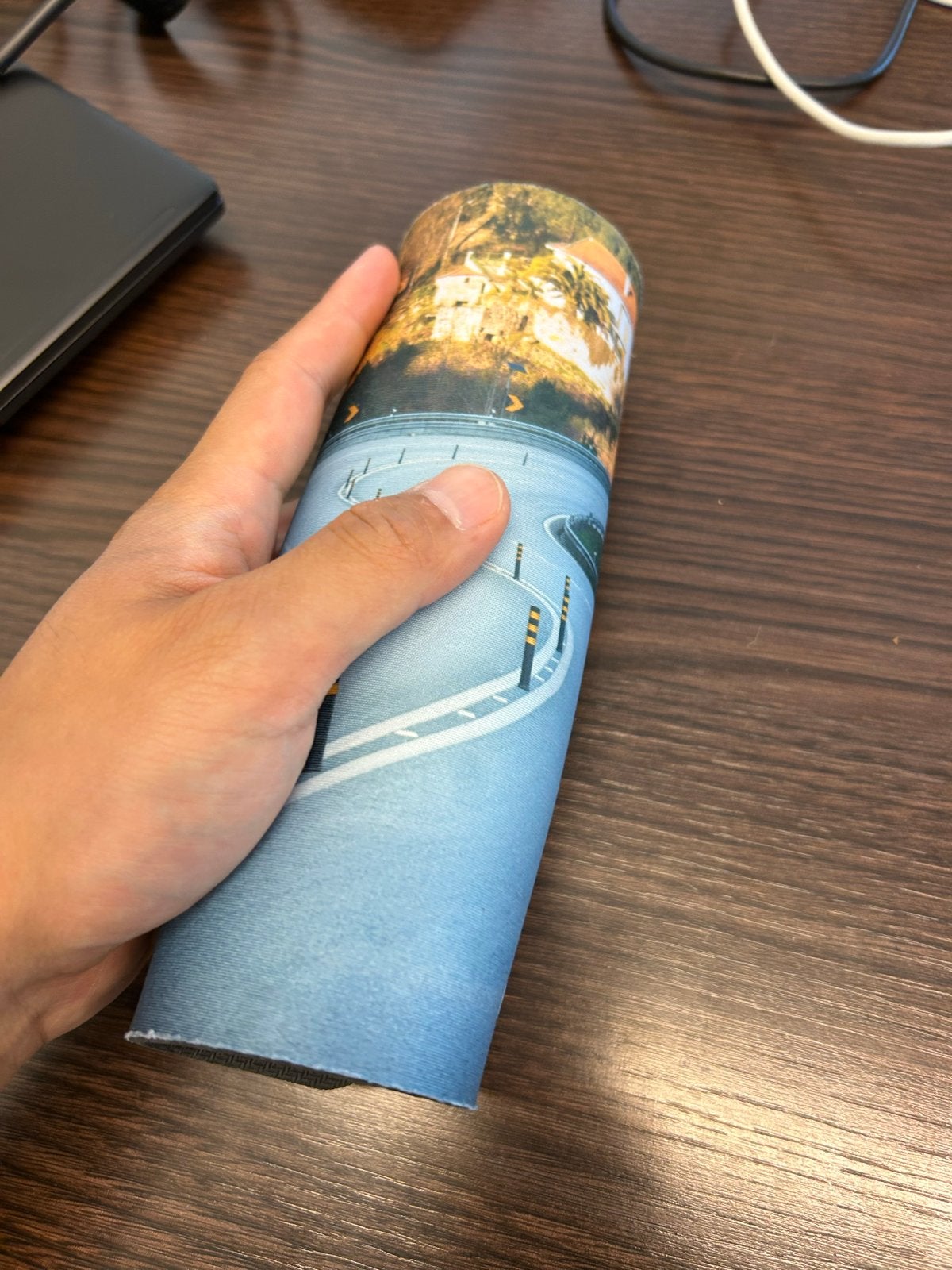 Muispad met kronkelende weg print - Antislip, Ophalen of Verzenden, Zo goed als nieuw