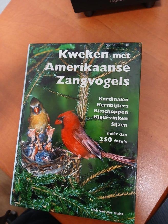 Kweken met Amerikaanse zangvogels, Rob van der Hulst, Ophalen of Verzenden, Zo goed als nieuw, Vogels