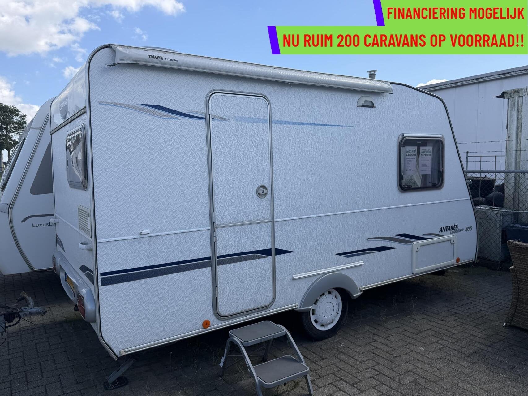 CARAVELAIR ANTARES 400 LUIFEL + VASTBED + LICHTGEWICHT, Caravans en Kamperen, Bedrijf, 750 - 1000 kg, 5 tot 6 meter, Caravelair