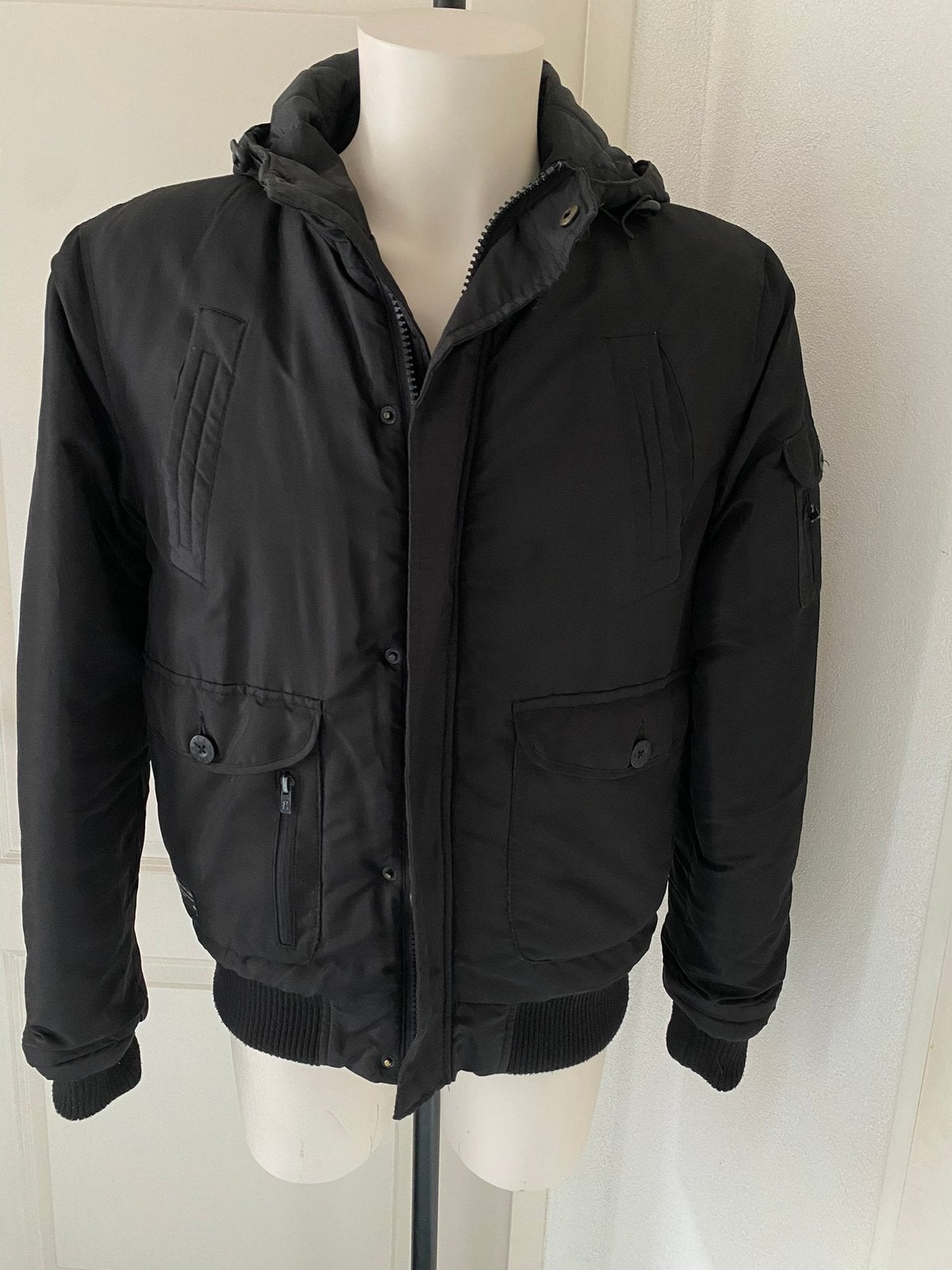 Jack&Jones Jack/Jas zwart maat S winter, Ophalen of Verzenden, Zo goed als nieuw, Zwart
