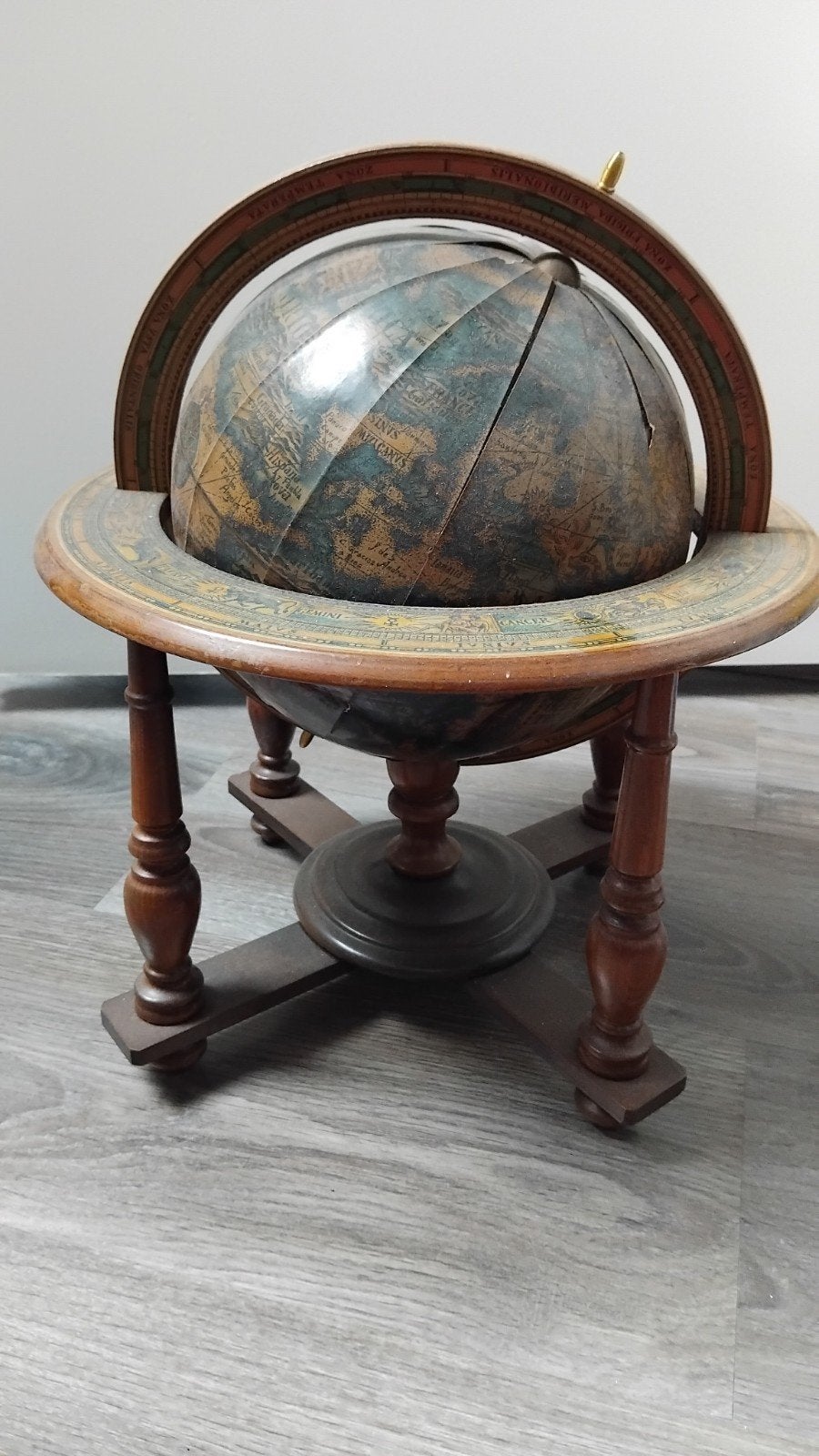 Mooie oude wereldbol, Ophalen, Gebruikt
