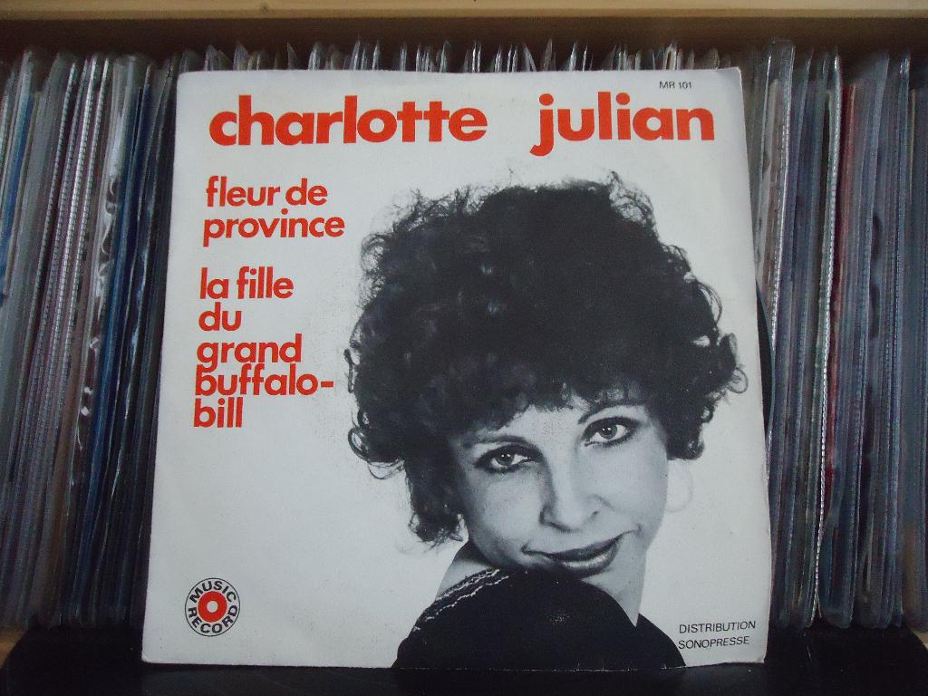 7" Single Charlotte Julian - Fleur De Province / La Fille Du, Gebruikt, 7 inch, Single, Ophalen of Verzenden