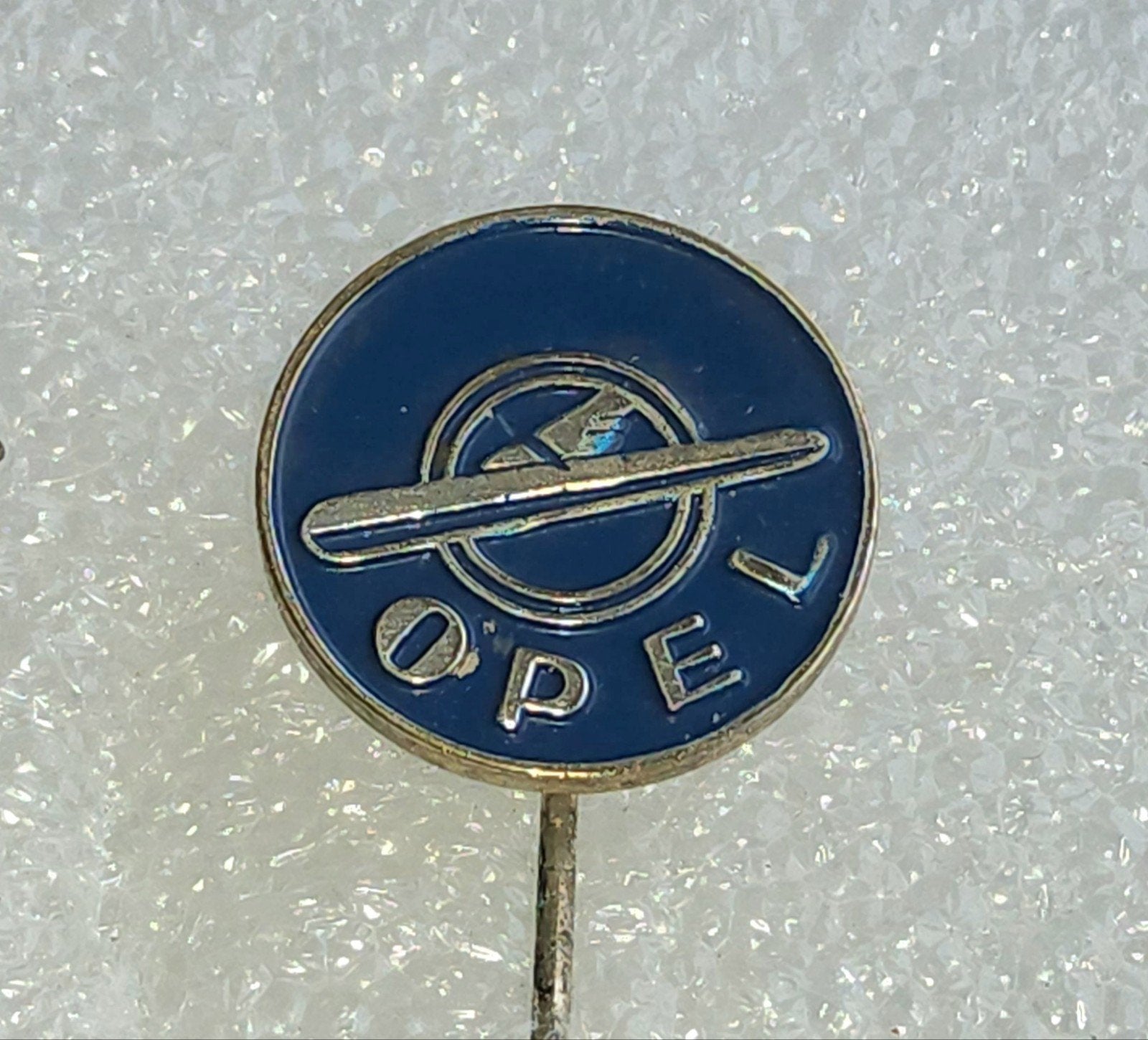 Vintage Opel Speldje - Klassiek Auto Logo, Ophalen of Verzenden, Gebruikt, Overige onderwerpen, Speldje of Pin