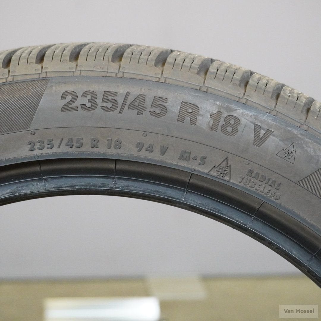 Continental WinterContact TS850P 235/45/R18, Auto-onderdelen, Banden en Velgen, 18 inch, Gebruikt, -, -