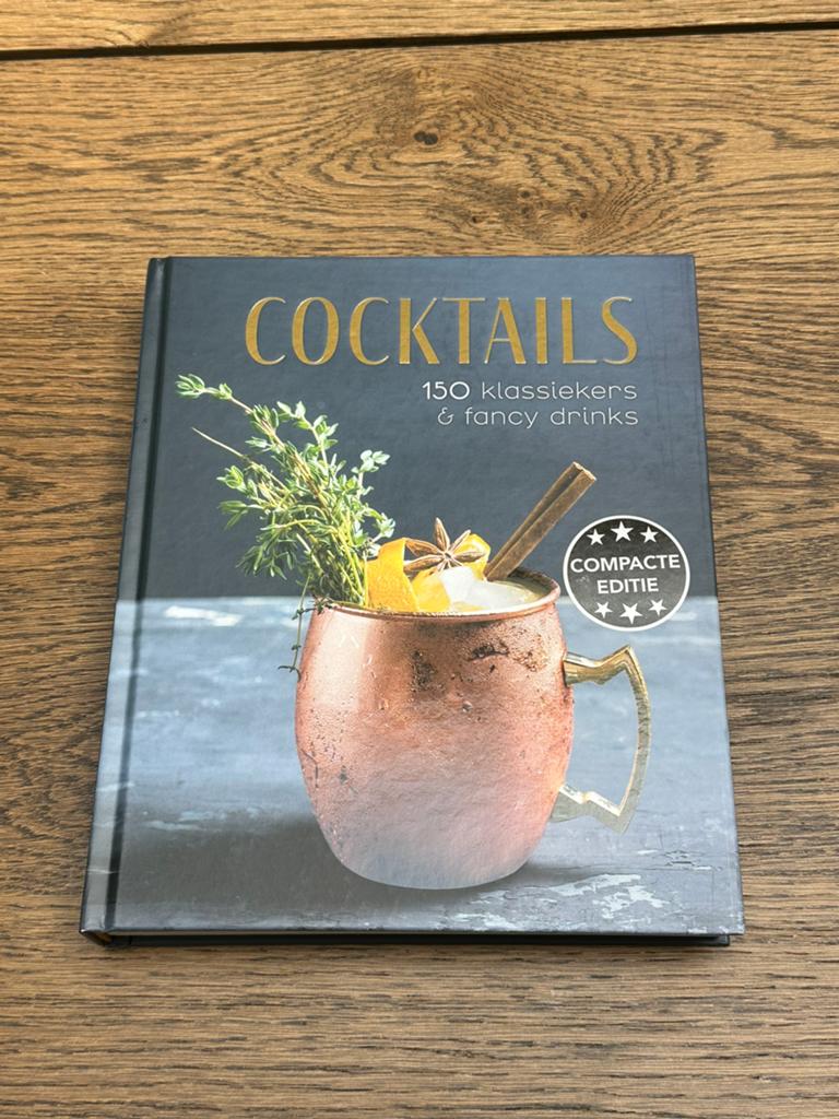 Cocktails boek, Ophalen of Verzenden, Zo goed als nieuw