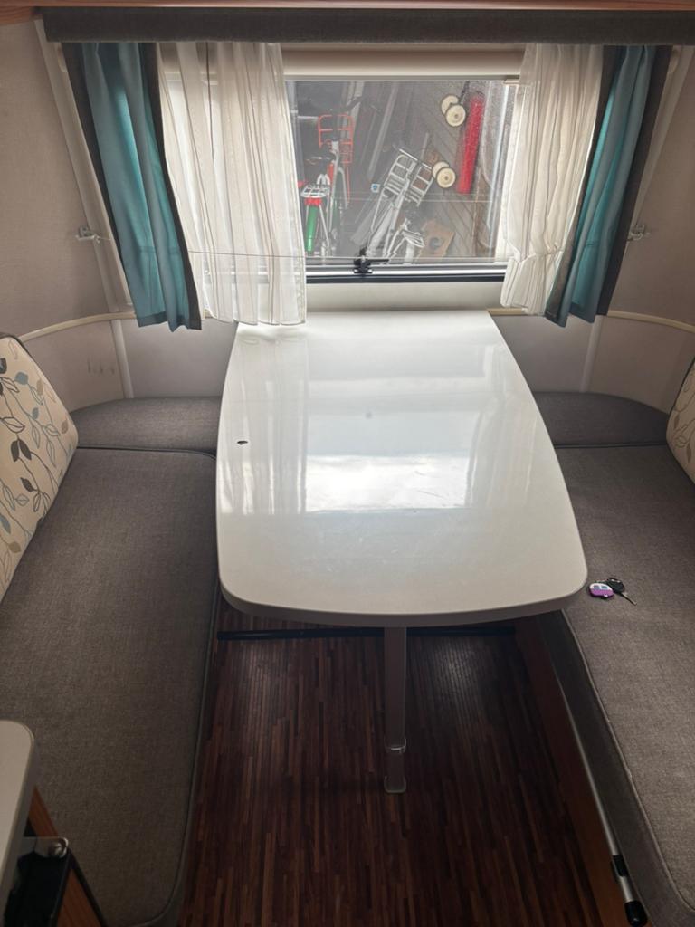 Caravan tafel met poot Eriba Touring 320, Ophalen, Gebruikt