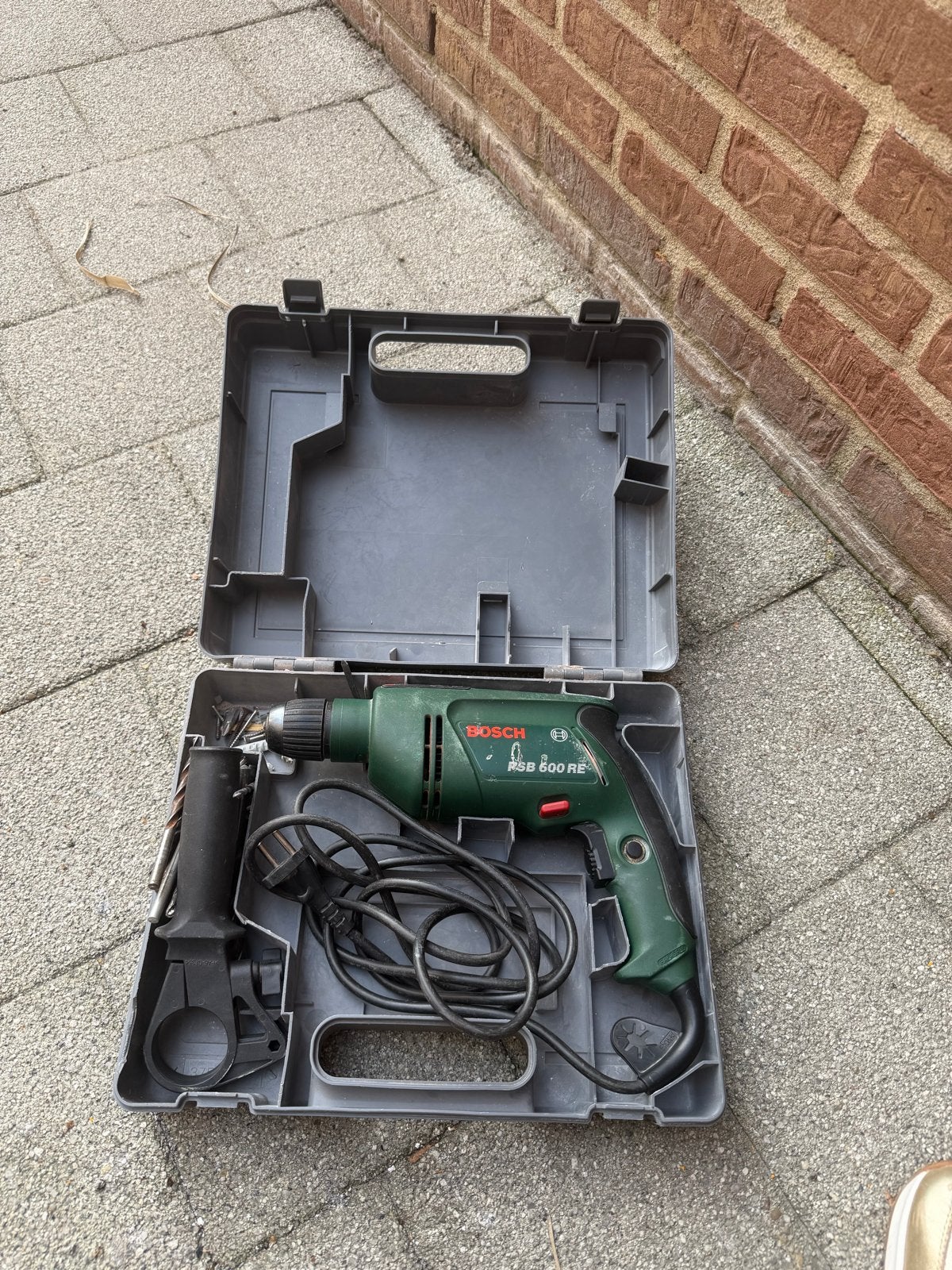 Bosch PSB 600 RE Klopboormachine met koffer, Doe-het-zelf en Verbouw, Gebruikt, Klopboormechanisme, 400 tot 600 watt, Ophalen