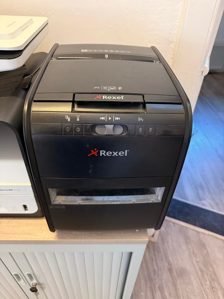 Rexel papierversnipperaar, Diversen, Ophalen, Gebruikt
