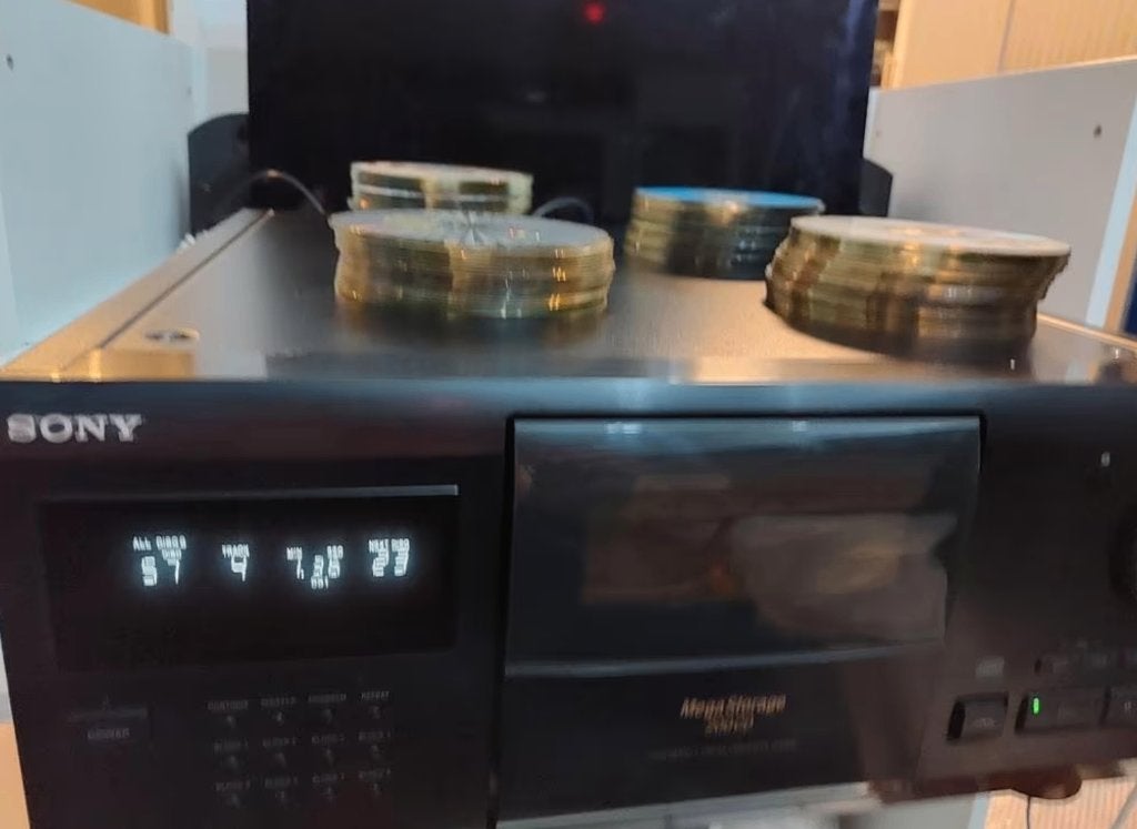Sony CDP-200 & 115 cd's, Ophalen of Verzenden, Zo goed als nieuw, Overige merken, Wisselaar