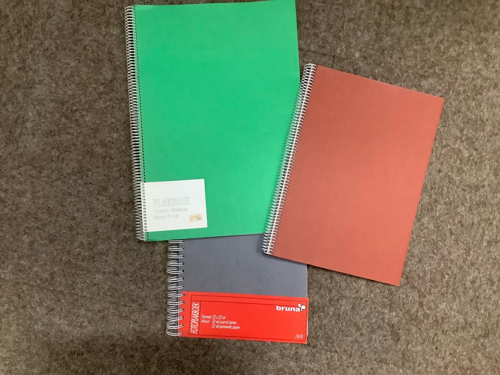 3 nieuwe plakboeken, Ophalen, Nieuw