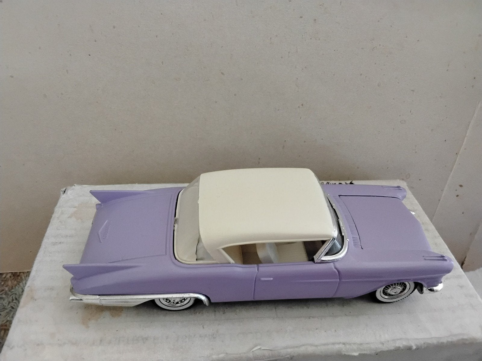 SOLIDO  CADILLAC  ELDORADO  BIARRITZ    1957, Ophalen of Verzenden, Auto, Solido