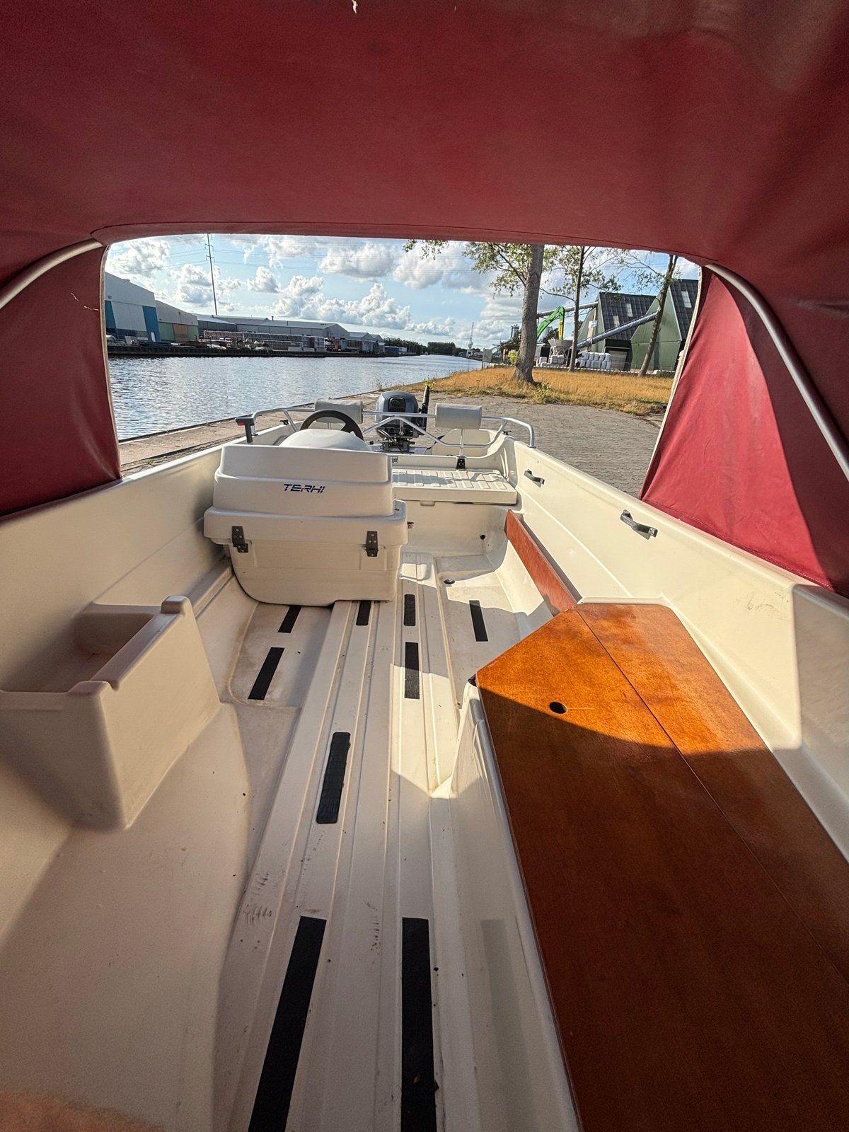 Terhi Nordic 6020 C met Yamaha 9.9 buitenboordmotor, Watersport en Boten, Motorboten en Motorjachten, Gebruikt, Buitenboordmotor