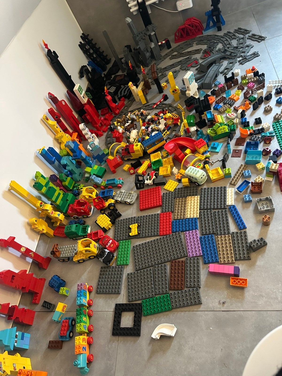 Grote verzameling duplo, met trein, kasteel, voertuigen etc, Ophalen, Gebruikt, Duplo, Inclusief accessoires