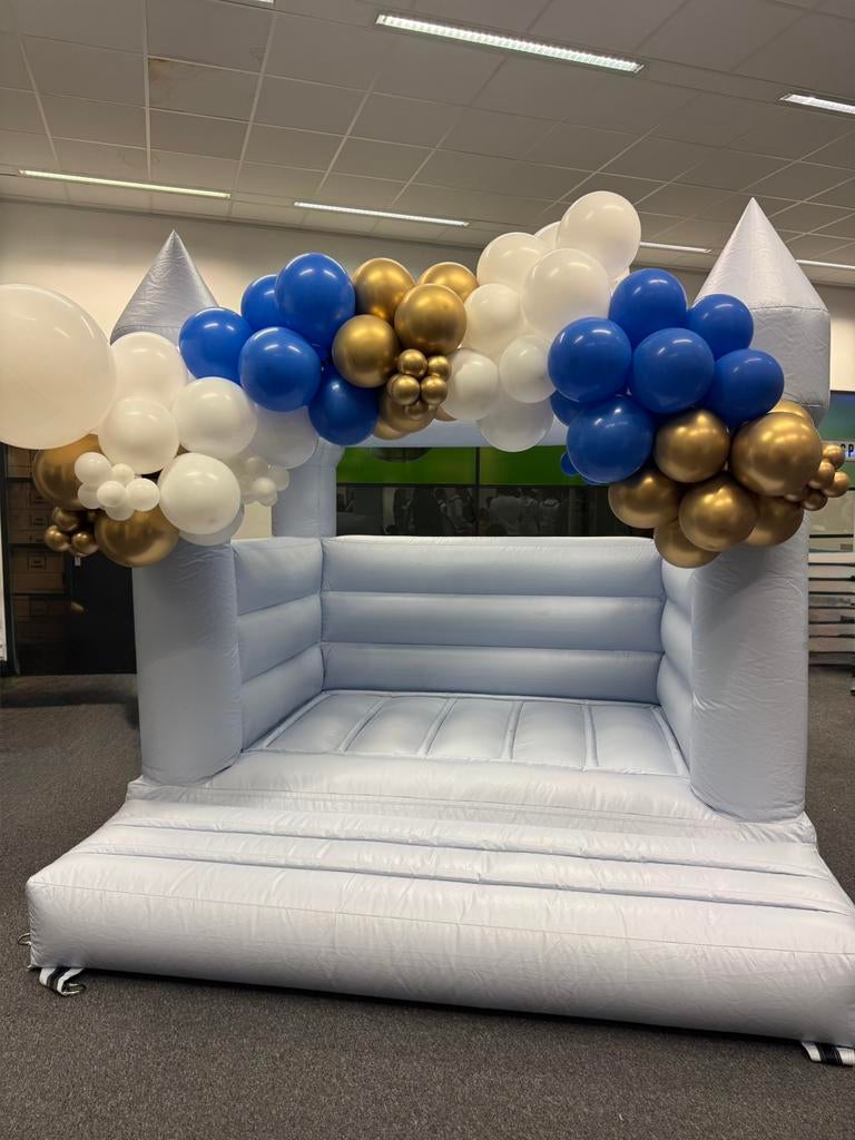 Springkussen  TE HUUR  - 3 kleuren -  GEEN BTW ACTIE, Kinderen en Baby's, Speelgoed | Buiten | Springkussens, Zo goed als nieuw