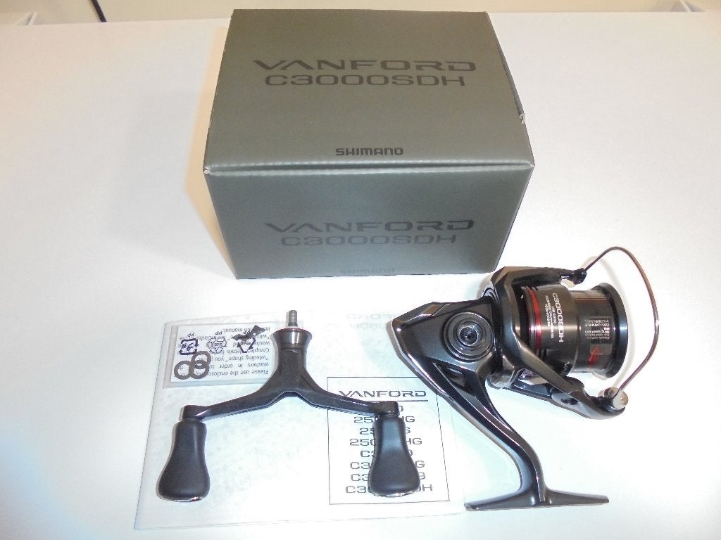 Nieuwe Shimano Vanford Molens C3000SDH. 4000XG. Spinning., Ophalen of Verzenden, Nieuw, Molen