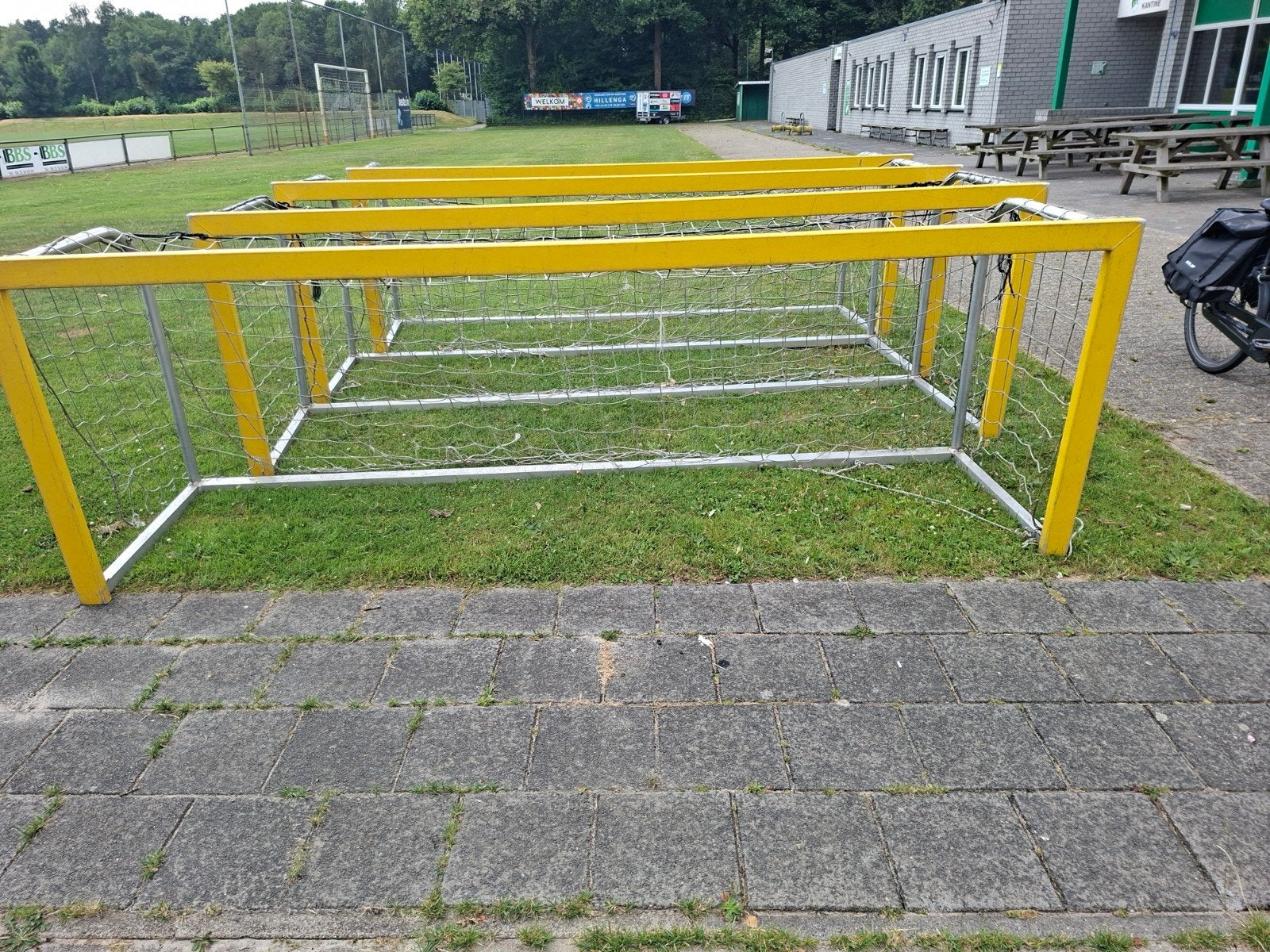 Voetbaldoelen 4 x per stuk € 50, Maat XS of kleiner, Ophalen, Zo goed als nieuw