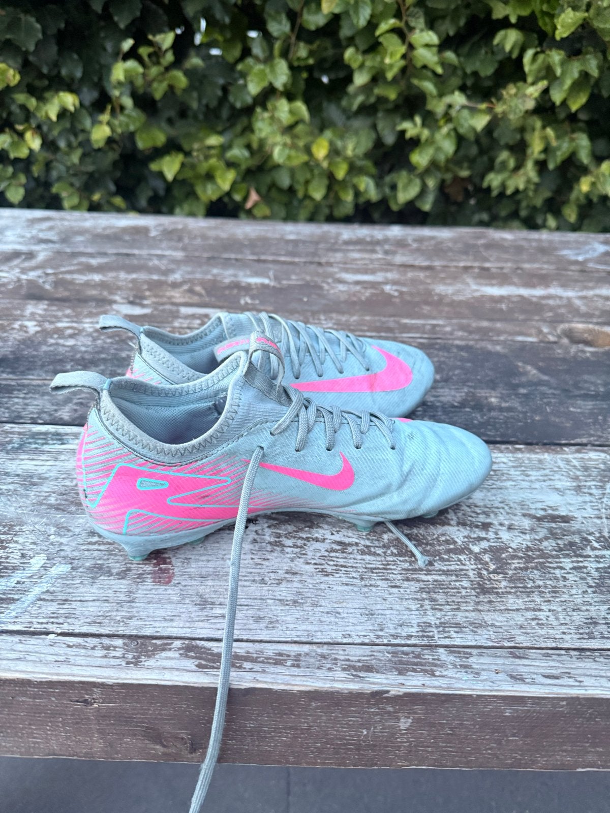 Nike voetbalschoenen - Maat 37.5, Ophalen of Verzenden, Gebruikt, Schoenen