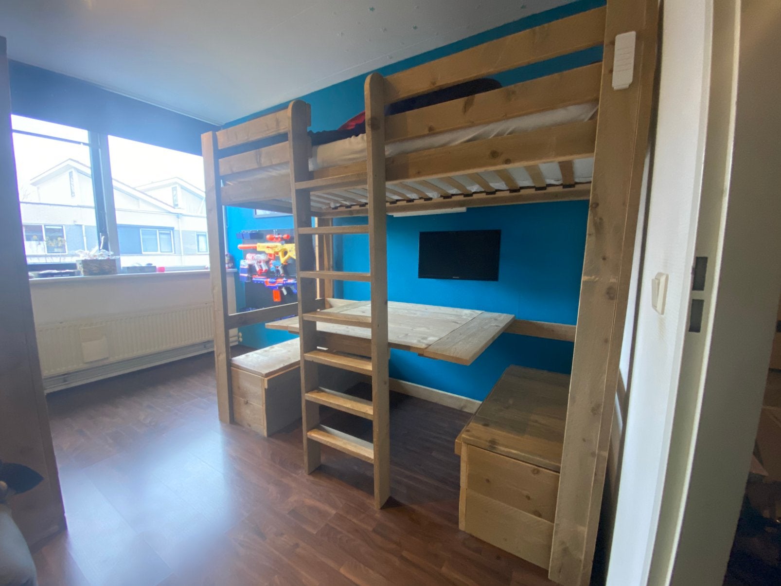 Hoogslaper/ stapelbed met opbergruimte van steigerhout, Kinderen en Baby's, Kinderkamer | Stapelbedden en Hoogslapers, Ophalen