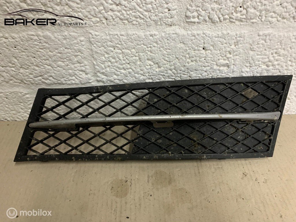 Bumperrooster BMW 5-serie F10 ('10-'17) 5111720069909, Gebruikt, Ophalen of Verzenden, BMW, BMW