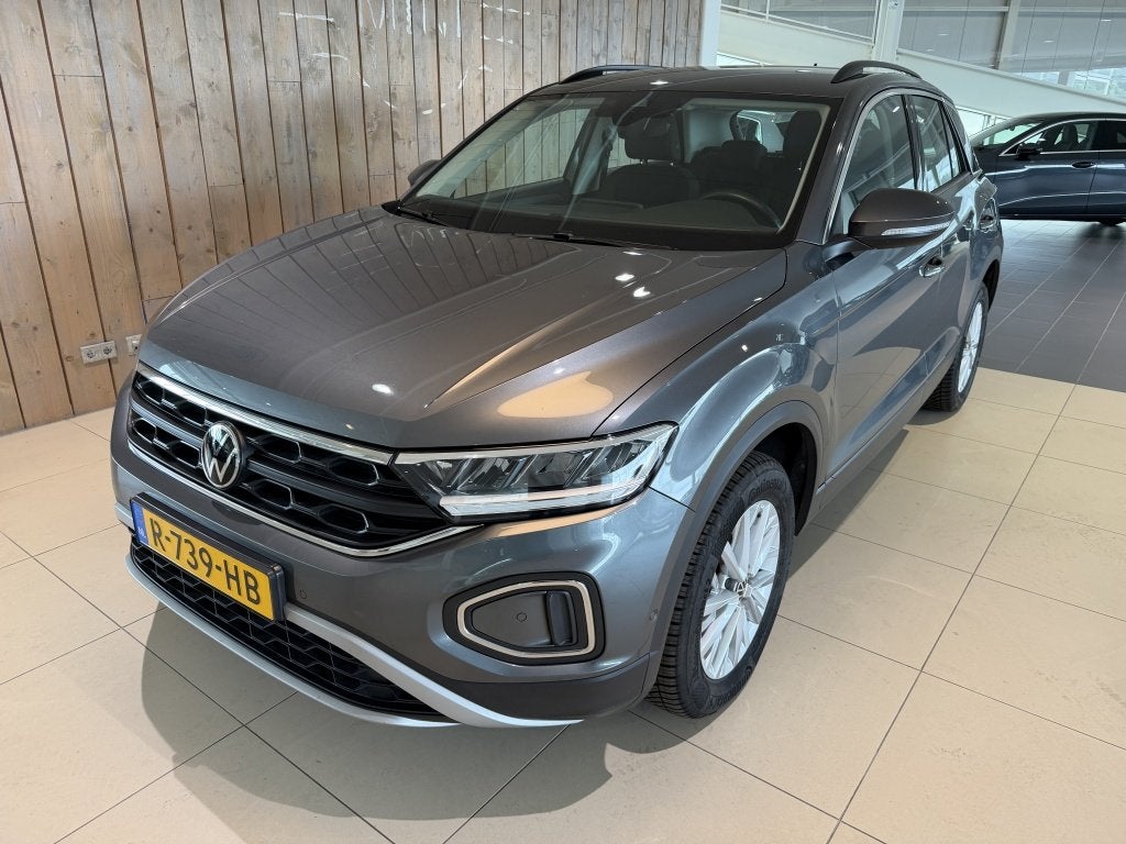 Volkswagen T-Roc 1.5 TSI Life Business (bj 2022, automaat), Auto's, Volkswagen, 1258 kg, Euro 6, 4 cilinders, 150 pk