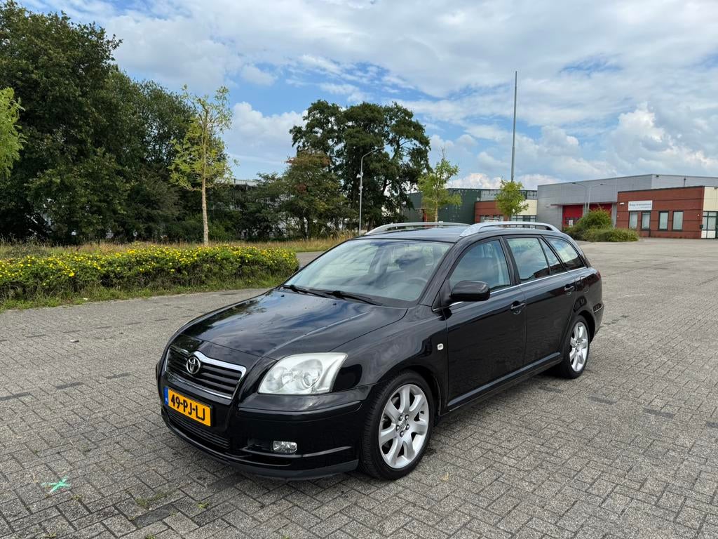 Toyota Avensis 2.0 16V AUT 2004 Zwart.Nette auto/Nieuwe apk!, Auto's, Toyota, 1998 cc, Avensis, Zwart, 4 cilinders