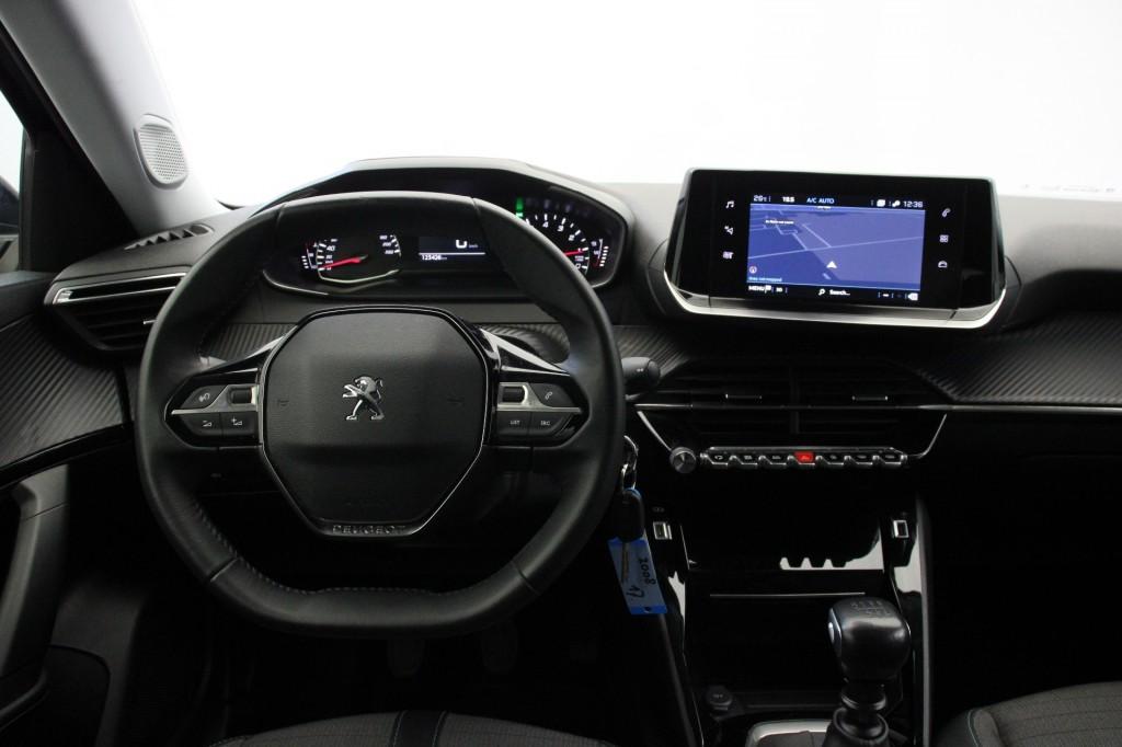 Peugeot 2008 1.2 PureTech Allure - Digitaal Cockpit, Carplay, Auto's, Keurmerk '100% Onderhouden', Gebruikt, Euro 6, 1199 cc