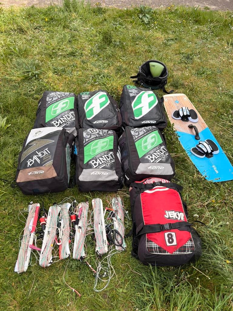 F-One kiteset + accessoires (complete set), Watersport en Boten, Kitesurfen, Twintip, Ophalen of Verzenden, Zo goed als nieuw
