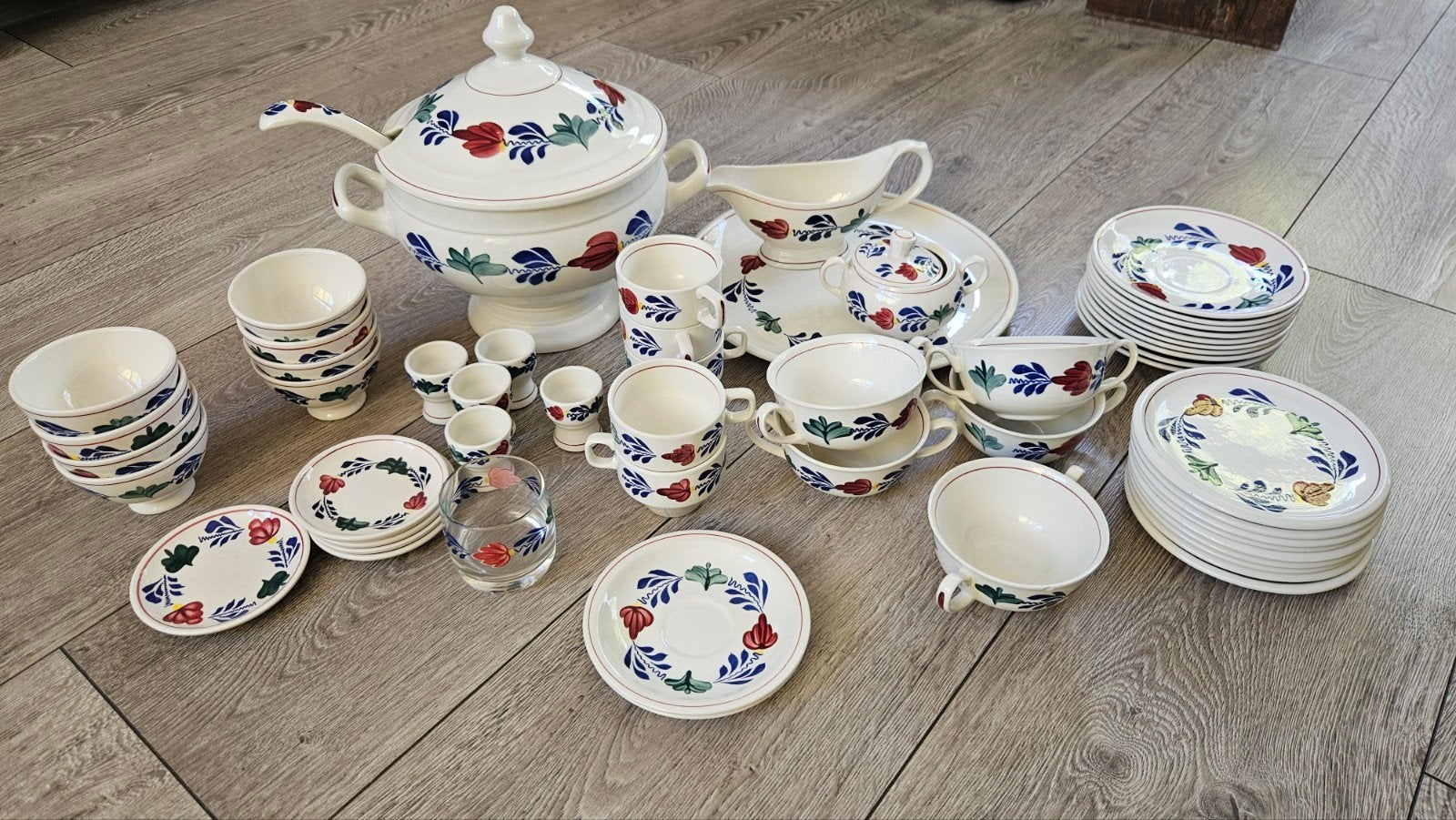 Diverse boerenbont servies, Ophalen