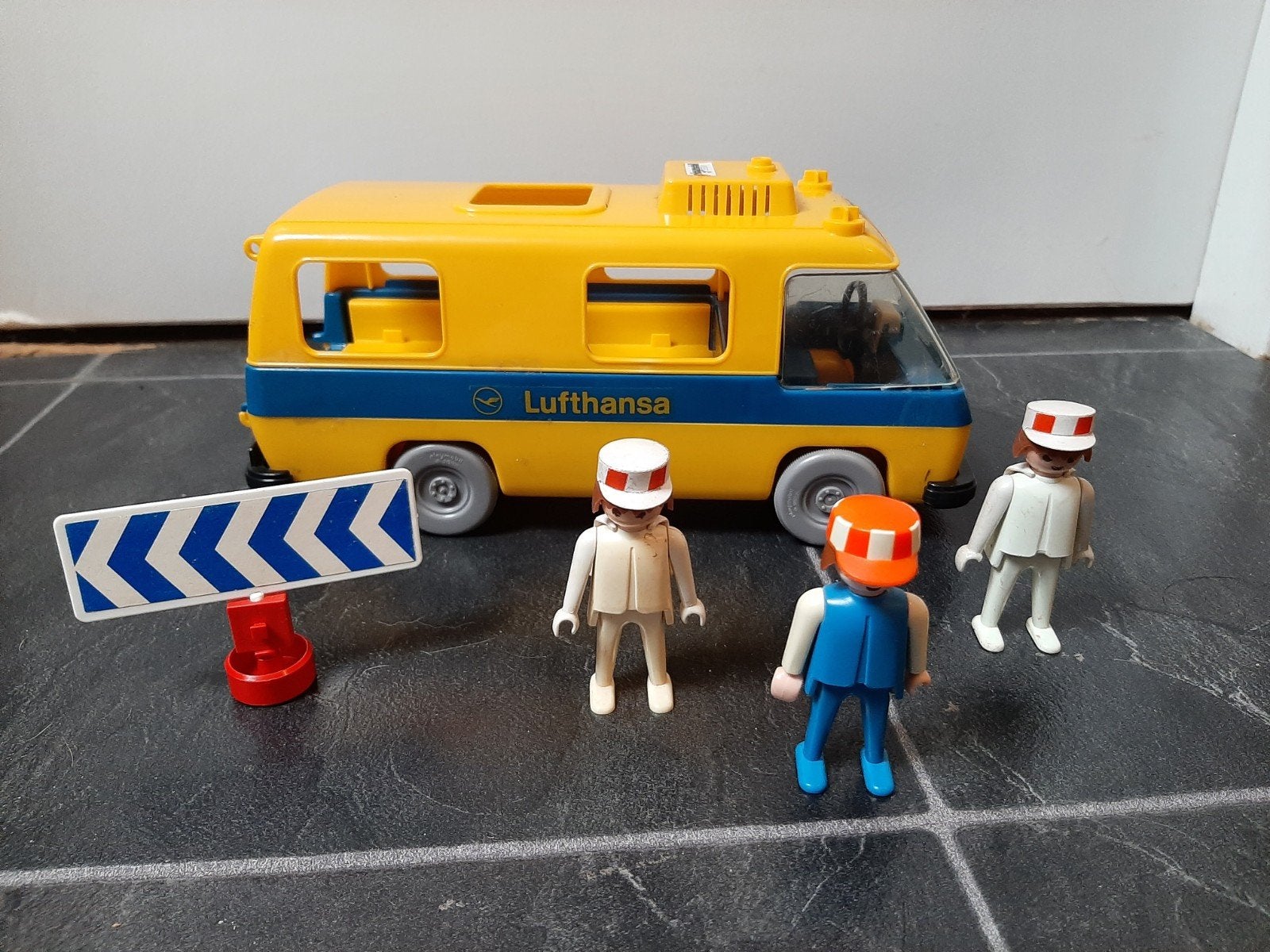 Playmobil lufthansa bus wagen, Ophalen of Verzenden