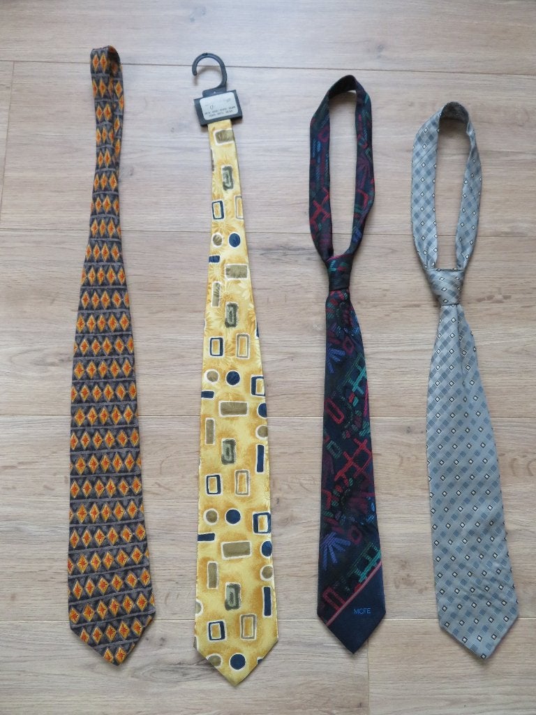 Stropdassen Nieuw. O.a. Amici + logo MCFE, Ophalen of Verzenden, Zo goed als nieuw